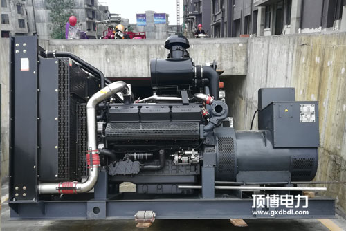 柴油發(fā)電機(jī)組機(jī)房隔聲、吸聲及機(jī)組減振降噪的5個要點